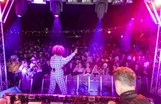 Après Club ft Sneaky Sound System - Accommodation Jindabyne